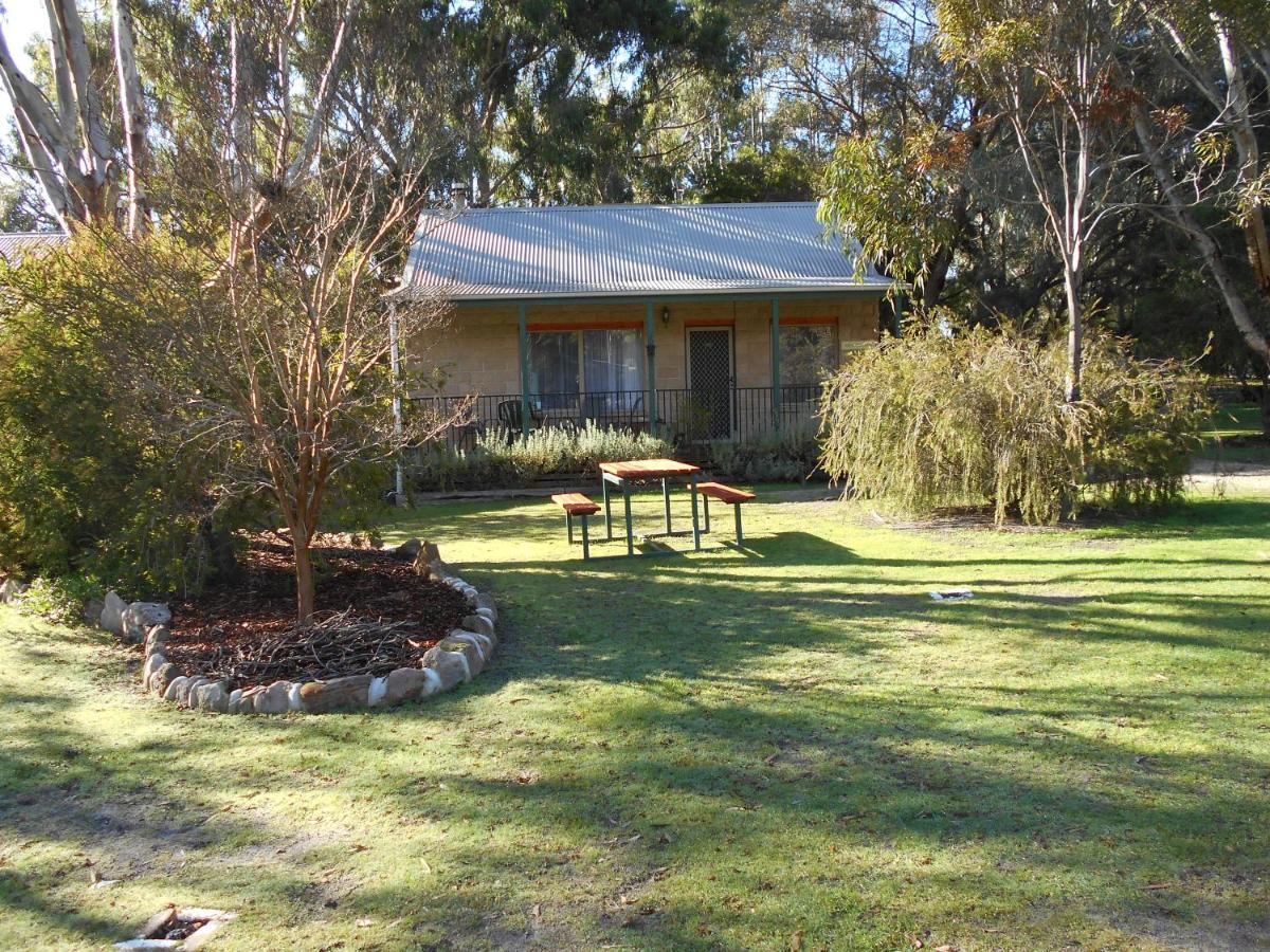 Grampians View Cottages And Units Halls Gap Buitenkant foto